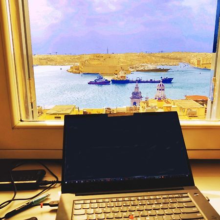 Cove 532 By Savynomad Harbour Residences Wow View La La Valletta Esterno foto